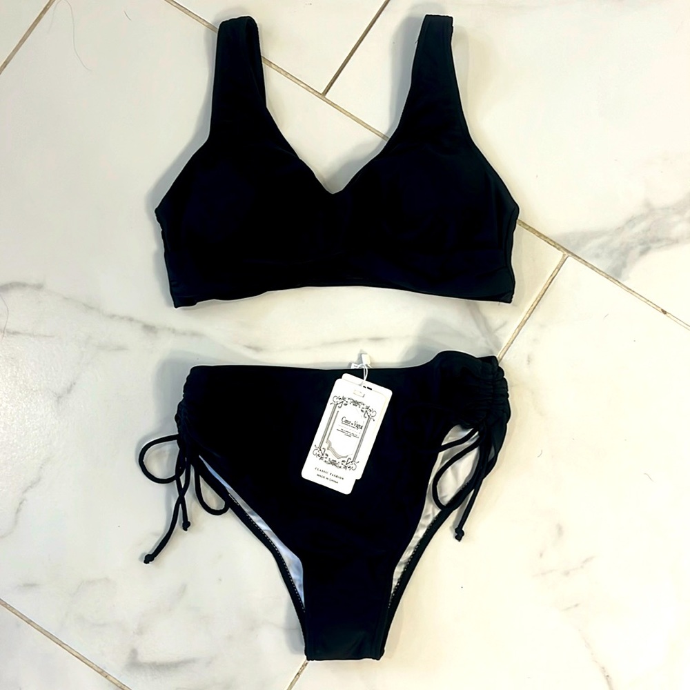 Black Hipster Bikini, size medium, with tags